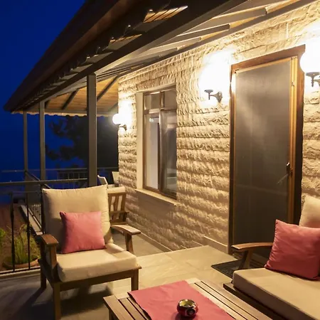 Apartament Refreshing With Sea View And Backyard Surrounded By Nature In Kas *